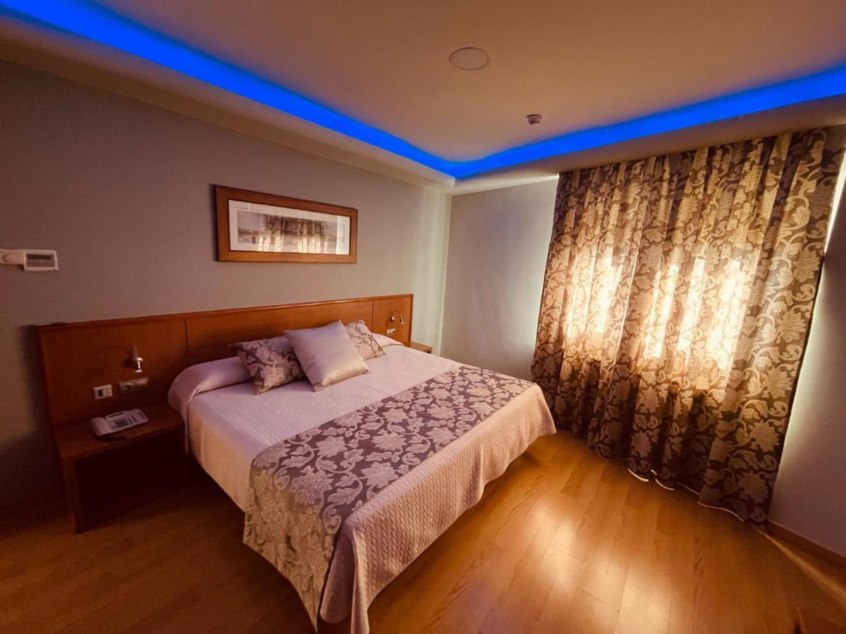Hotel Cies Кальварраса-де-Абахо Экстерьер фото